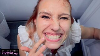 Pasuryan Jancok Deepthroat kanggo Bayek Enom lan lan ing Untu kanggo Reresik